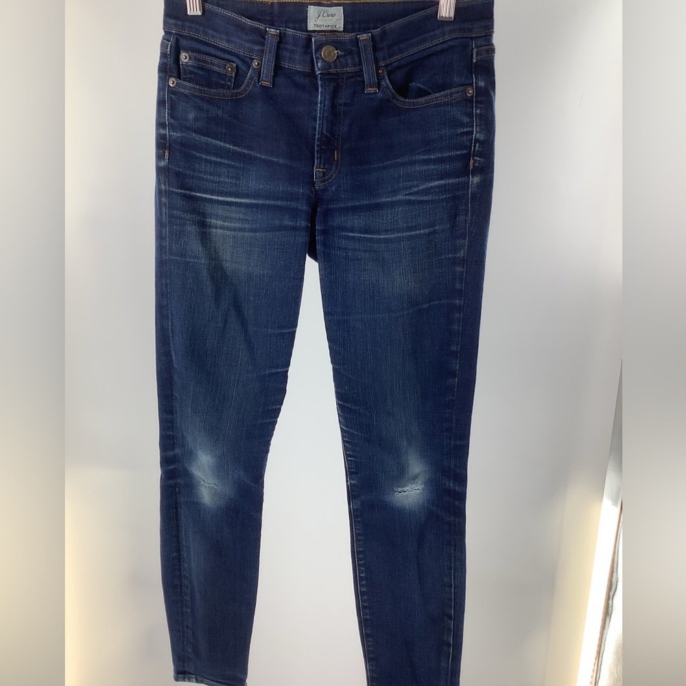 J Crew distressed tooth pick jeans Size 27 distresses knees dark wash, 5 pocket